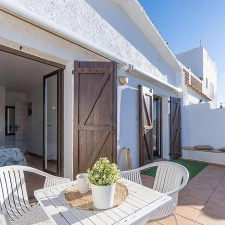 2027 Casa De Pescador Con 3 Habitaciones, Piscina Y Amarre By Homeselectspain Holiday home *