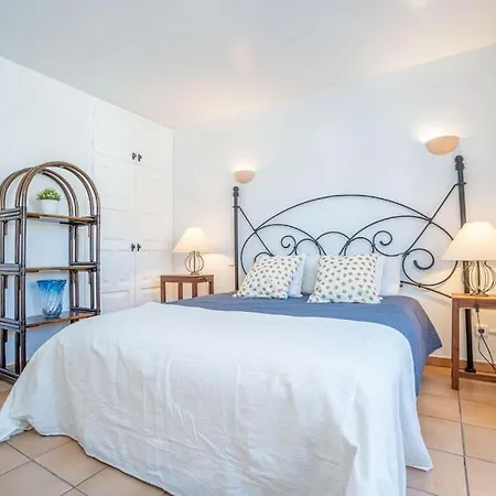別荘 2027 Casa De Pescador Con 3 Habitaciones, Piscina Y Amarre By Homeselectspain